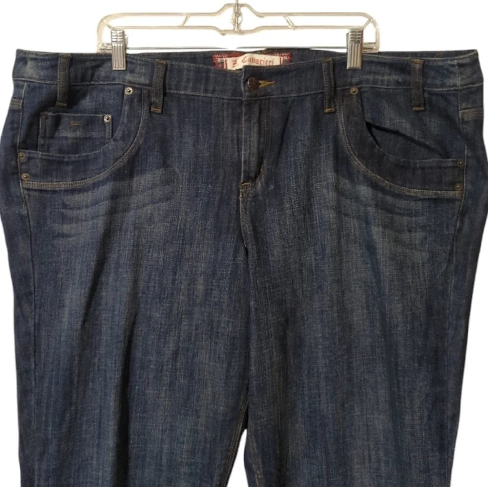 Z. Cavaricci Plus Size Straight Cut Mid Rise Blue Jeans